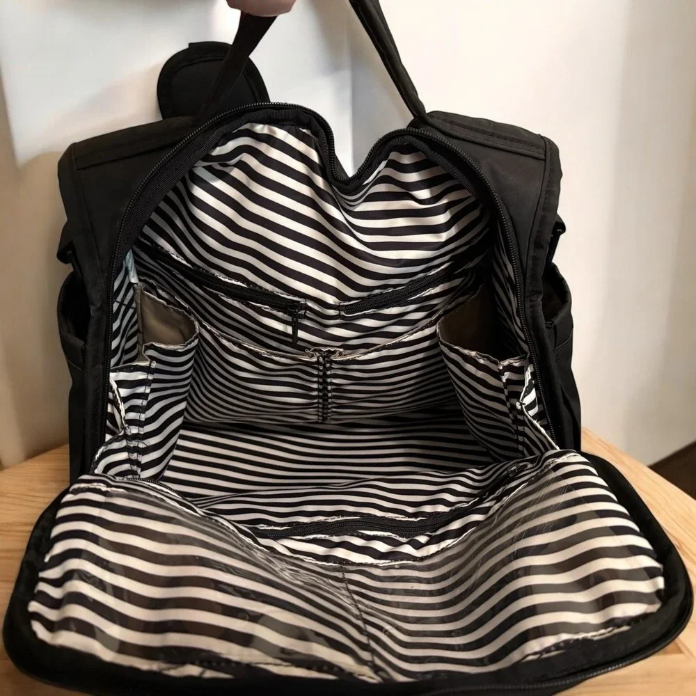 Jujube BFF Diaper Bag - Blackout - Picture 3 of 3